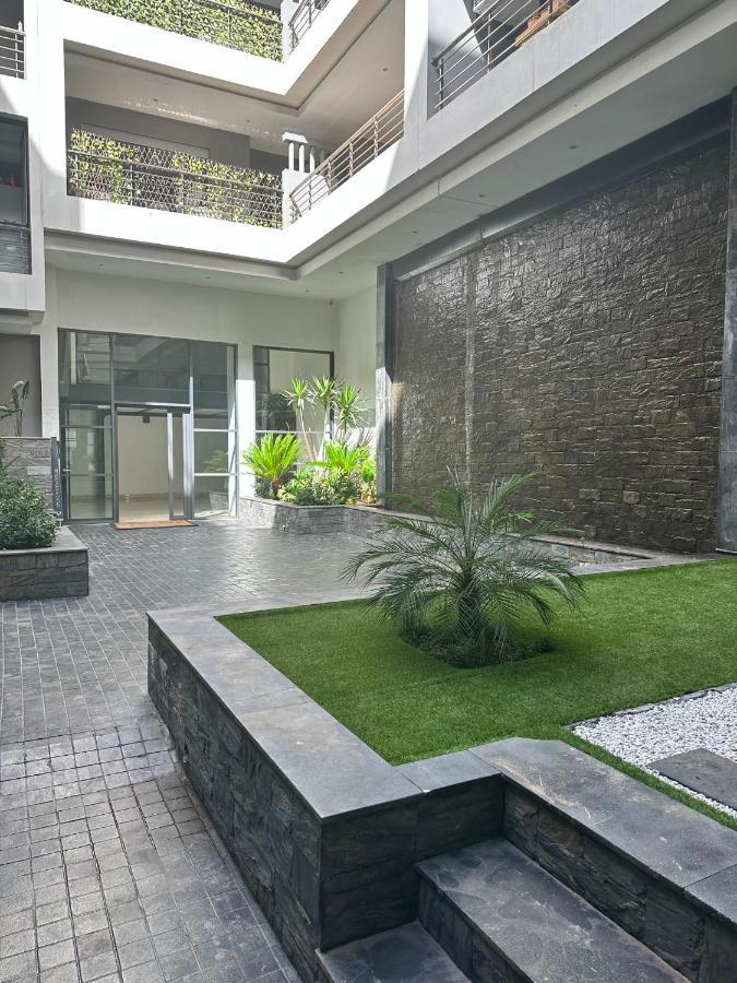 Incantevole Luxury Apprt Nel Cuore Di Casablanca Esterno foto