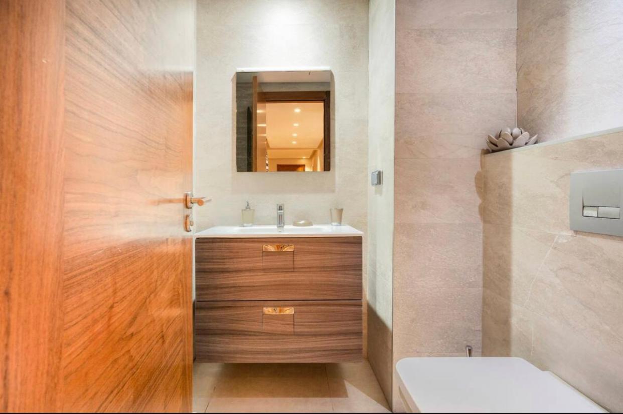 Incantevole Luxury Apprt Nel Cuore Di Casablanca Esterno foto